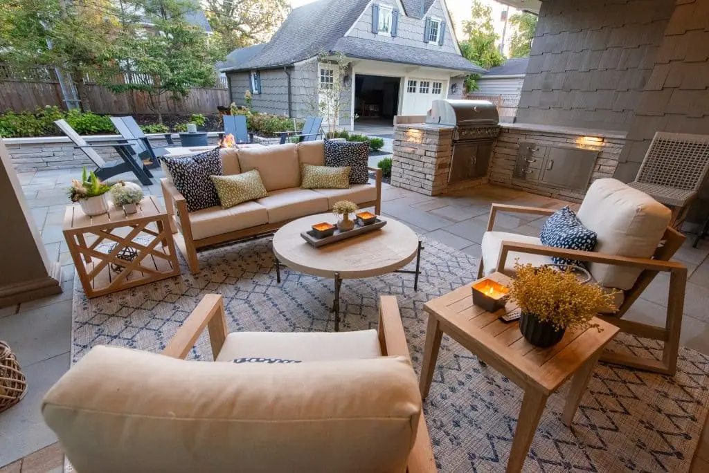 Relaxing patio design with cozy seating