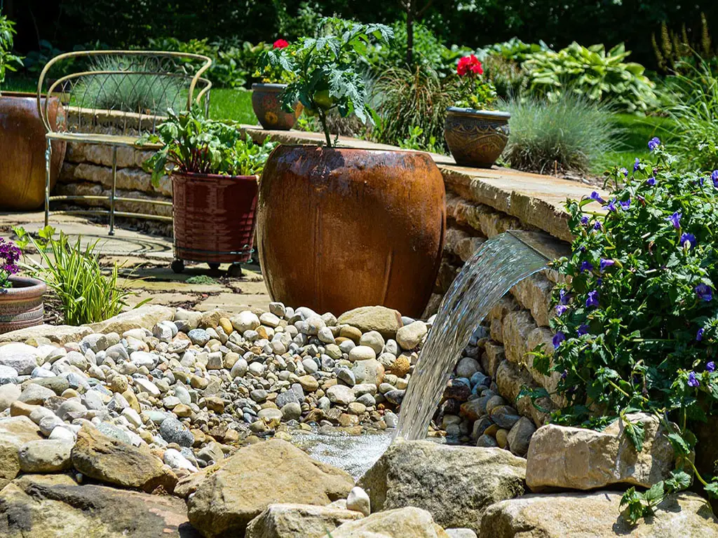 Water feature backyard